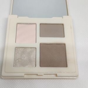 Highlight and contour for cold skin